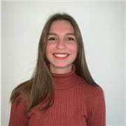 Etudiante en kinésithérapie spécialisée pour les étudiants en kinésithérapie